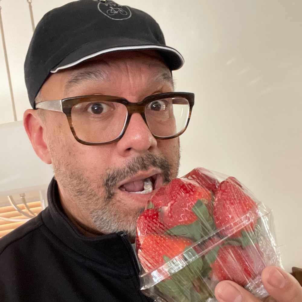 Meet your Poshers, Simon & Adele